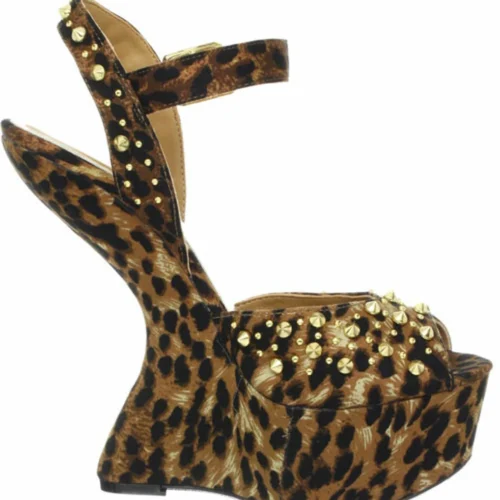 Chinese Laundry Cat Eye Gold Stud Wedge Sandal