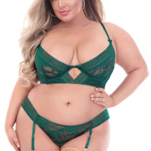 Seven Till Midnight Plus Holiday Plus Size Garden Of Eden Bra Set